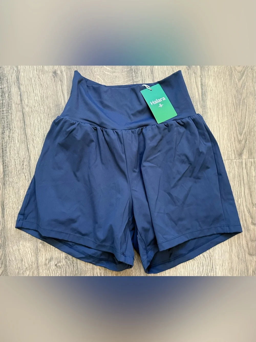 NWT Halara Women’s Navy Blue Nylon Athletic Workout Shorts Size Small